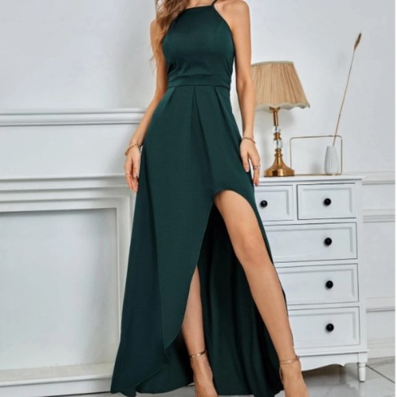 Hi-Lo Green Halter Dress *NEW* - Picture 1 of 3